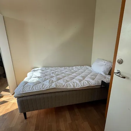 2ng47 - Cheap 3br Apartament *